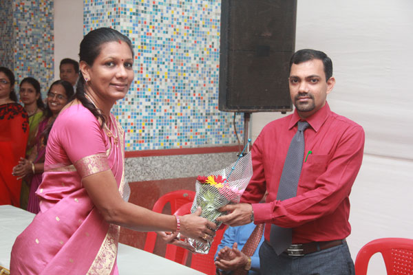 dimensions 2017 18 2