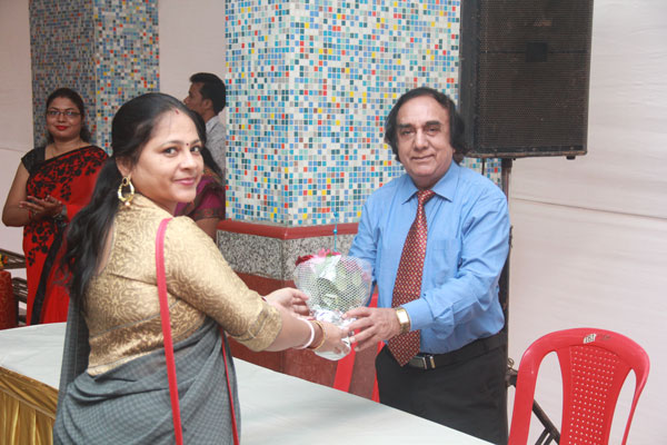 dimensions 2017 18 1