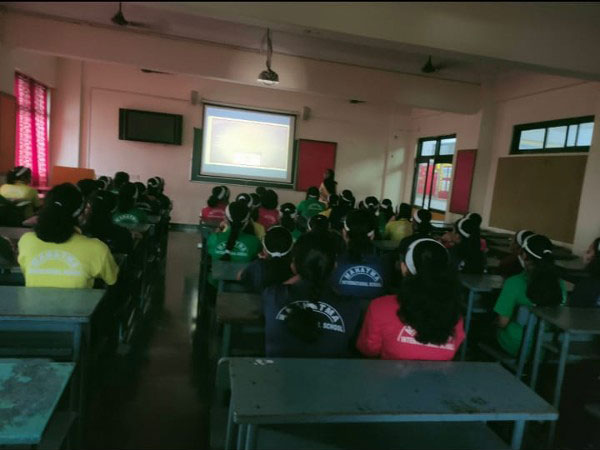 workshop on importance of menstrual hygiene 2