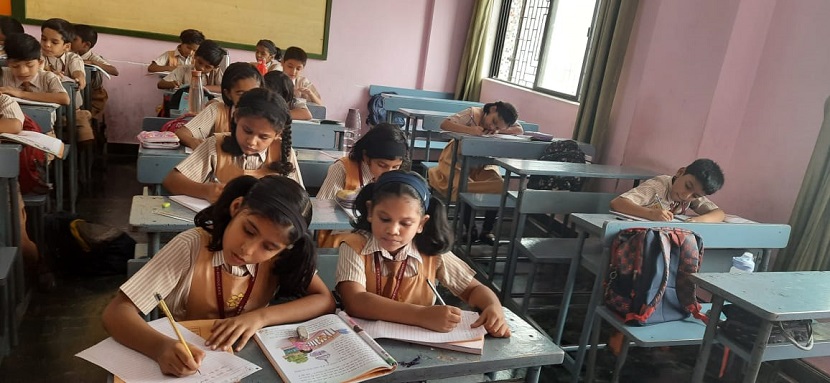 hindi handwriting competition 2024 25 6