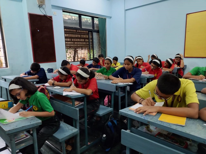 Spell Bee Competition 2024 VI X 4