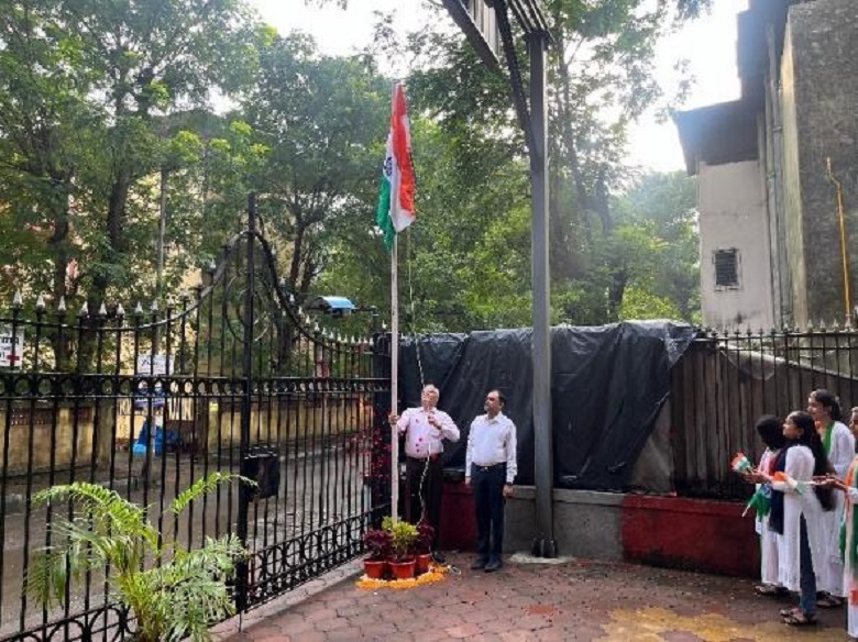 Har Ghar Tiranga Abhiyan Flag Hoisting Day 1 and 2 2024 4